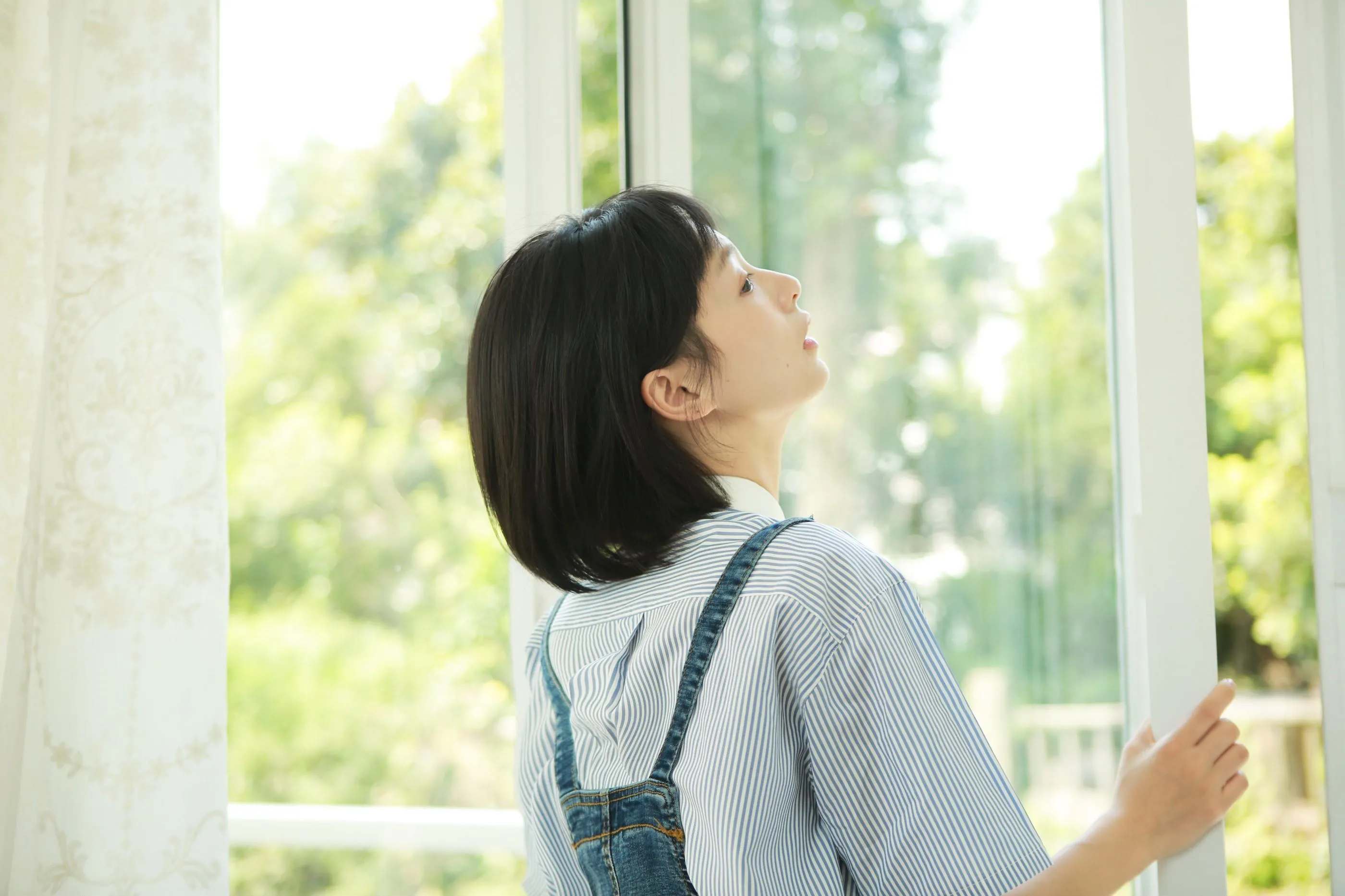 [艺图语] 2022.06.02 去拥抱一夏天的风 万粘青 [30P]插图4